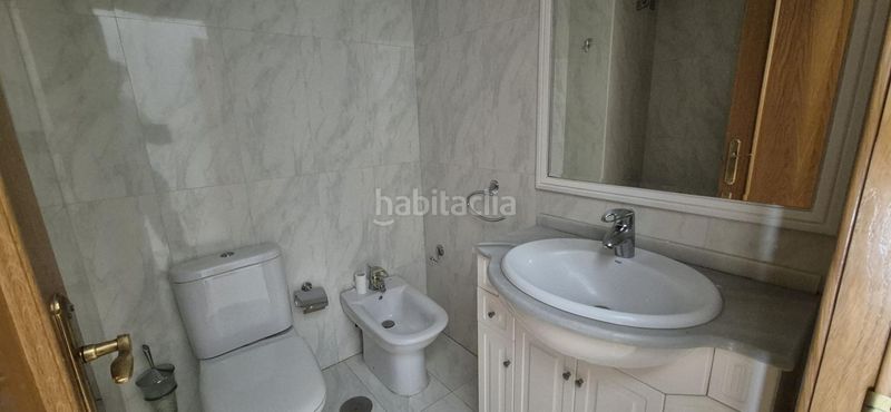 Foto ab5040da-b6c4-4986-abcb-07ae1219b30e. Pis amb aparcament piscina a La Carihuela - Los Nidos Torremolinos