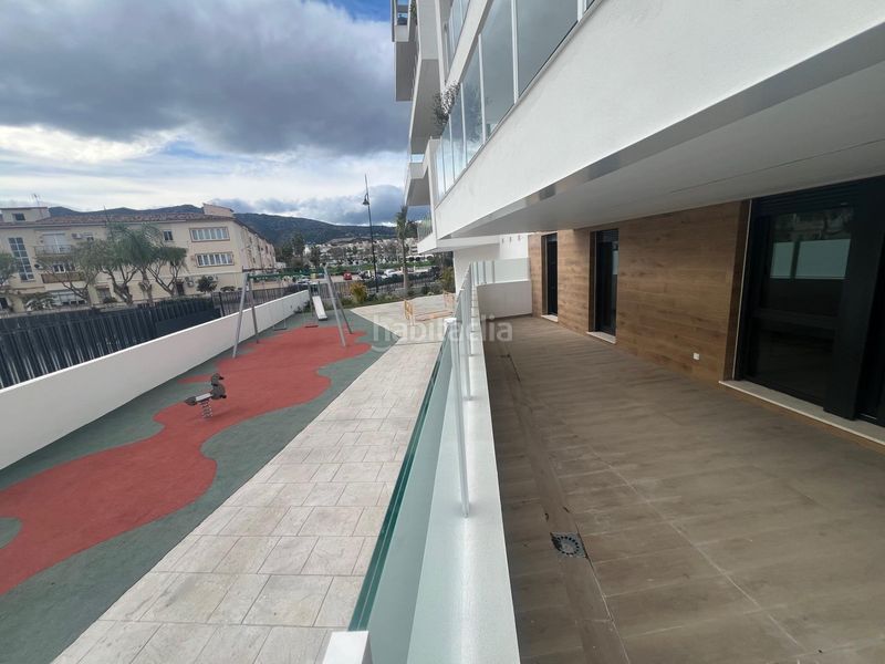 Foto 87a3d0aa-8772-4e84-8715-cbfbd4238d46. Piso en Playamar - Benyamina Torremolinos