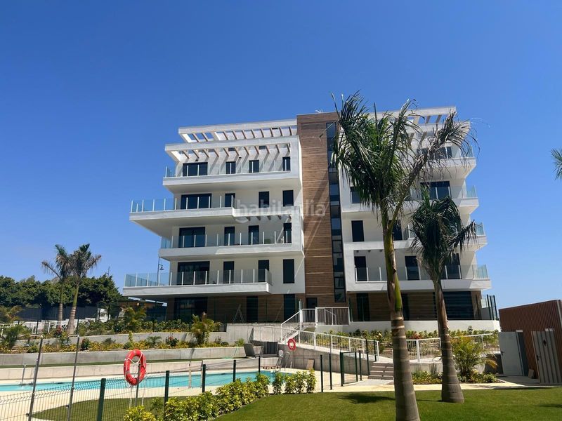 Foto ca604721-fd70-446f-91f4-f36c37fccd30. Piso en Playamar - Benyamina Torremolinos
