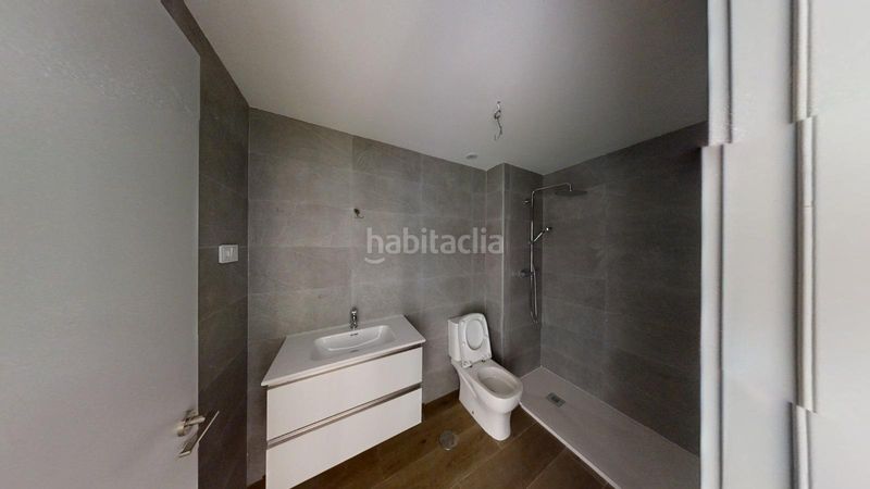 Foto f45a02fb-b0e3-4f91-b5e9-70c8892da585. Piso en Playamar - Benyamina Torremolinos