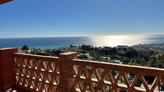D�plex en El Higuer�n. Espectacular d�plex con vistas panor�micas al mar en el higuer�n