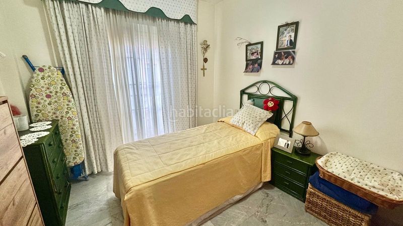 Foto 41fbbbbb-e8a3-4622-a274-d8a72a6f3867. Semi detached house with parking in Montemar Torremolinos