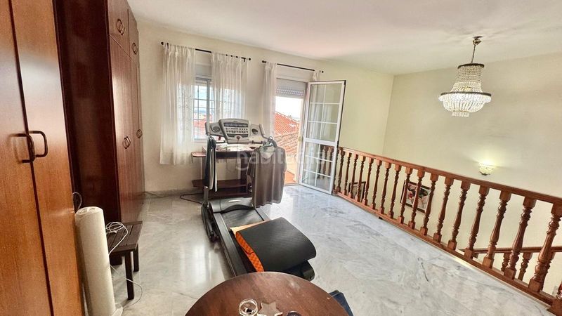 Foto 5d0ea65f-fafb-42f1-a40d-39792fb761e6. Semi detached house with parking in Montemar Torremolinos