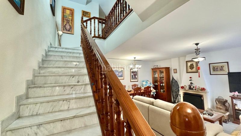 Foto a4b5ca31-b2a7-438c-9d01-19f3c2e141bc. Semi detached house with parking in Montemar Torremolinos