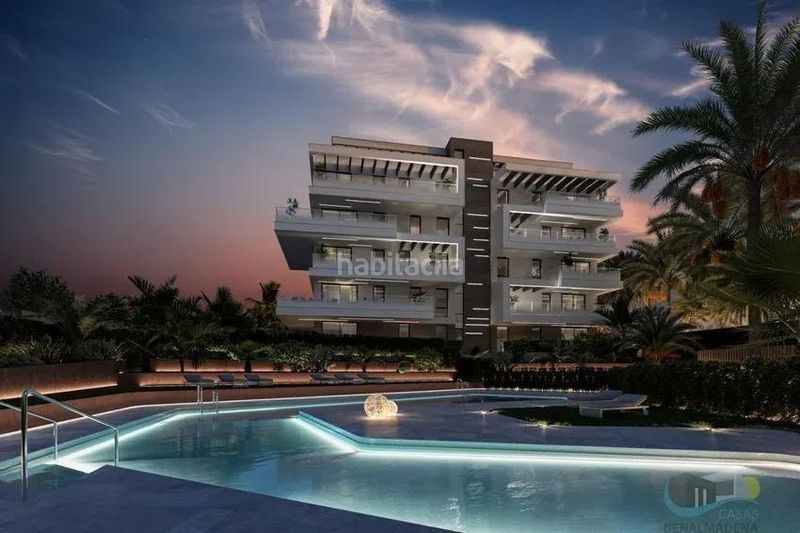 Foto 68629644-ca54-43f1-a0cd-ee45e51455ef. Pis amb aparcament piscina a Playamar - Benyamina Torremolinos