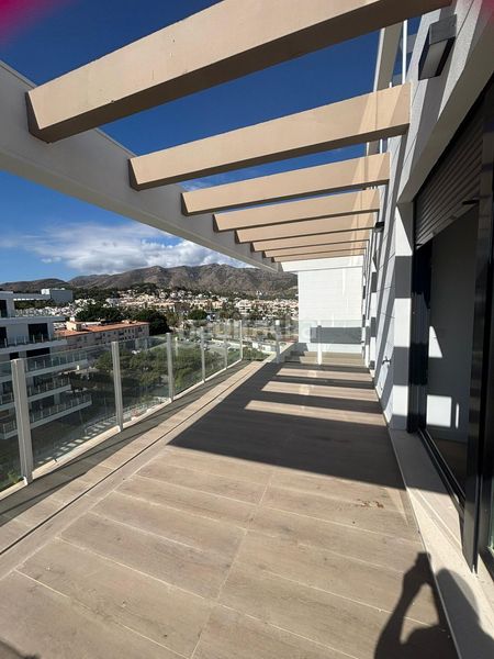 Foto d4d4b332-7380-4bf8-ba59-11ed8a03cbba. Pis amb aparcament piscina a Playamar - Benyamina Torremolinos