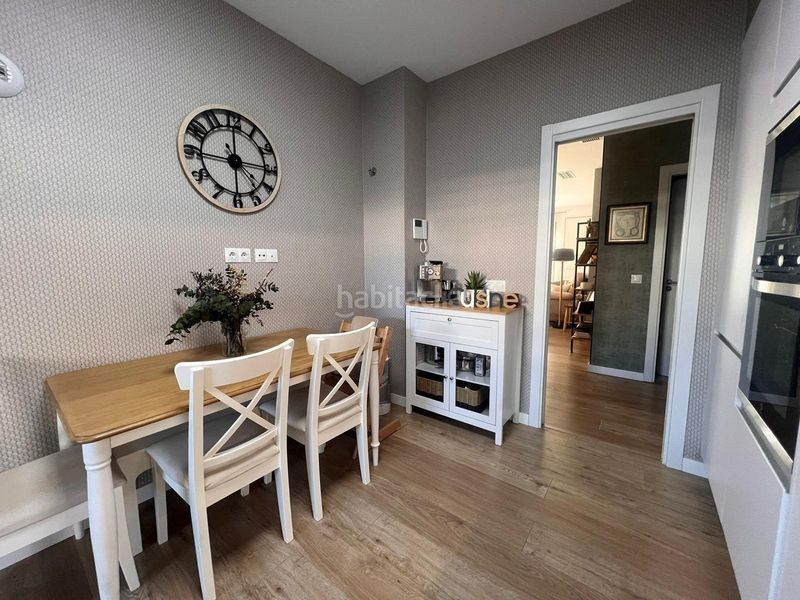 Foto 1672cdf3-fcf2-45fe-a345-18831bcdc1b6. Pis amb aparcament piscina a Playamar - Benyamina Torremolinos