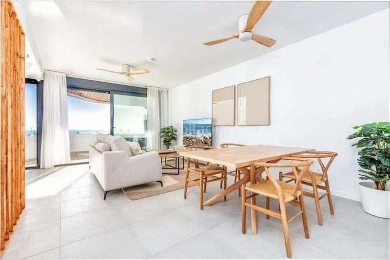 Foto 04984055-6e1e-415b-b476-ae1358a394b2. Pis amb aparcament piscina a Los Álamos Torremolinos