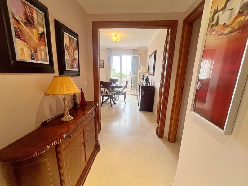 Foto 03c4228e-7030-4f2c-aa2e-0f83d8d0fd22. Àtic amb aparcament piscina a Los Álamos Torremolinos