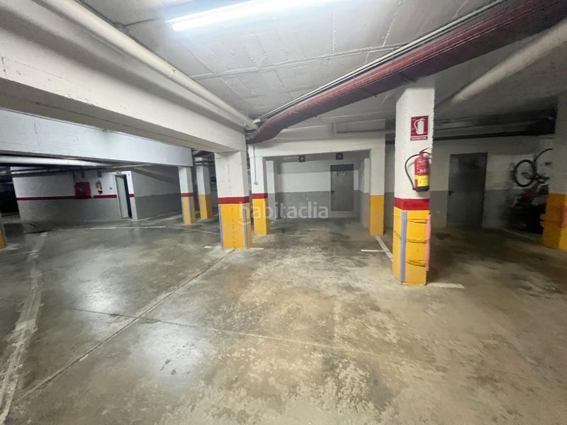 Foto 1356dd0b-17bc-4931-b247-76d9723e0e44. Àtic amb aparcament piscina a Los Álamos Torremolinos