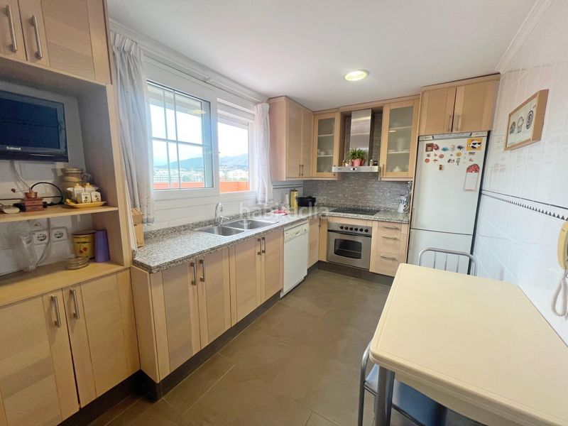 Foto 2b2dd928-33f6-4058-aa77-bb0bd1600f3b. Àtic amb aparcament piscina a Los Álamos Torremolinos