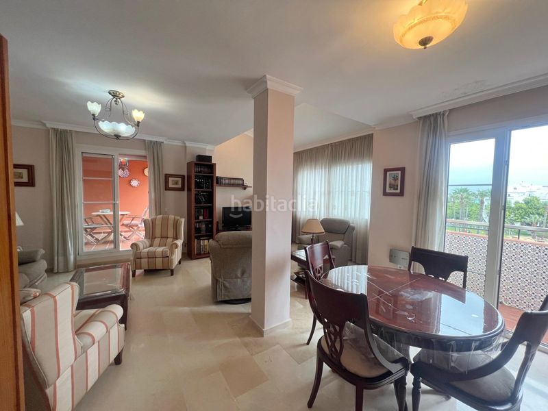 Foto 2b83cbb9-9ae6-4e4a-b475-8e1227b528b0. Àtic amb aparcament piscina a Los Álamos Torremolinos