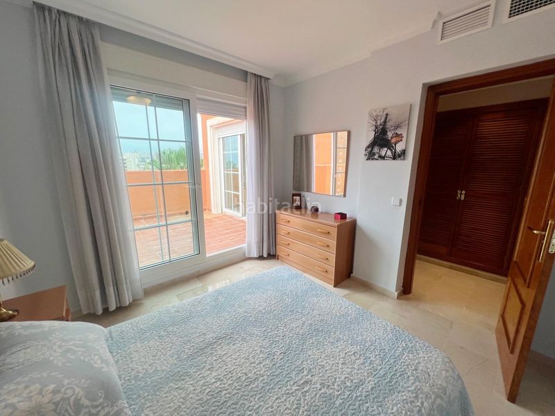 Foto 30599cac-6d8c-498a-a049-722f73c5d8f8. Àtic amb aparcament piscina a Los Álamos Torremolinos