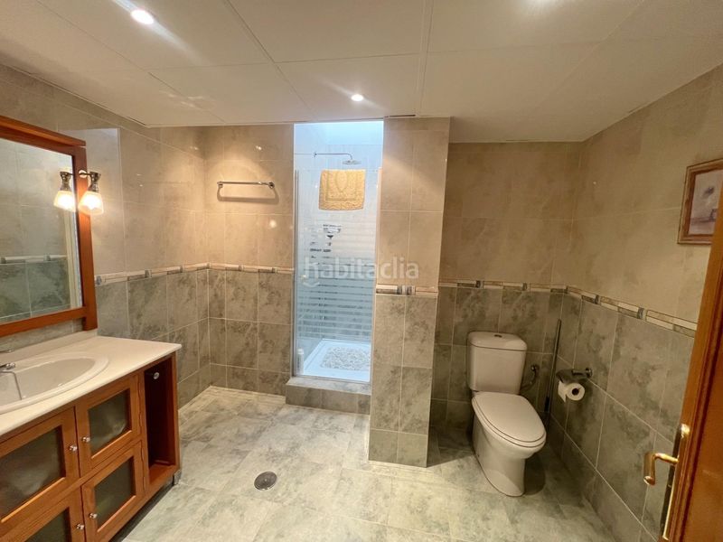 Foto 44c4ecda-a74f-41e8-8256-86a7342a8e4f. Àtic amb aparcament piscina a Los Álamos Torremolinos