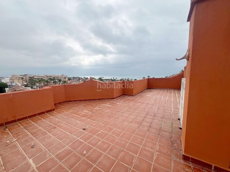 Foto 890c61e2-7cfc-46ba-819a-87678beef9af. Àtic amb aparcament piscina a Los Álamos Torremolinos