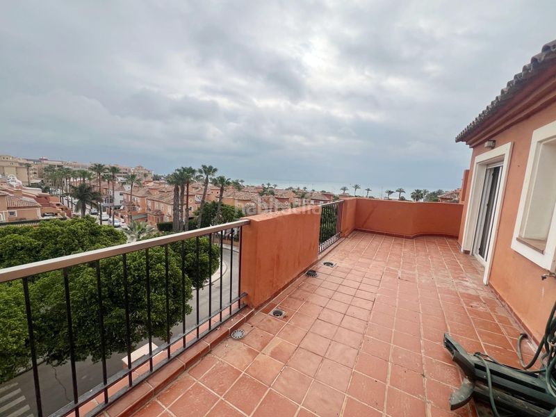 Foto 9c6d524f-0a39-4fbe-bddd-cc7c3d7c56d8. Àtic amb aparcament piscina a Los Álamos Torremolinos