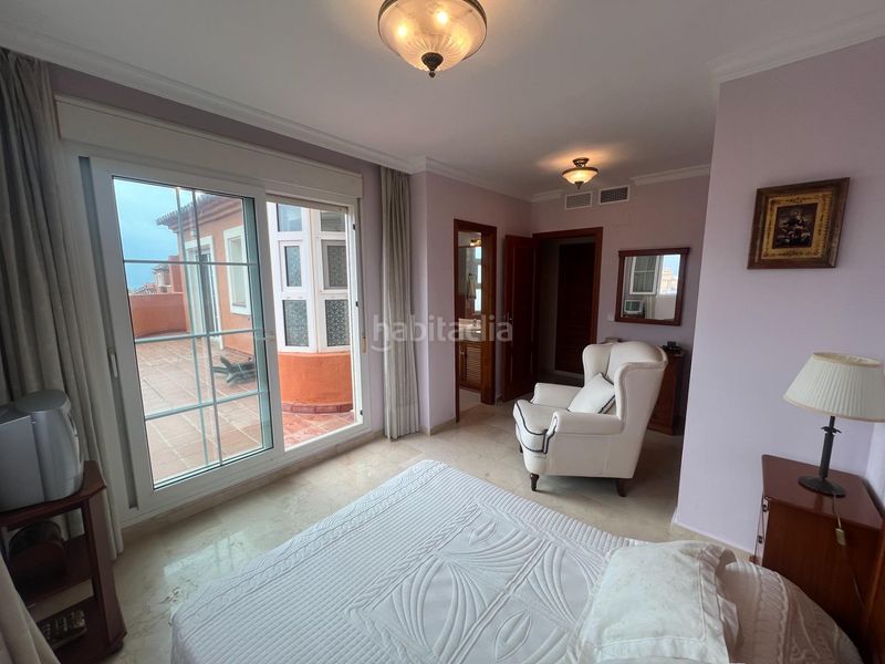 Foto b8a323de-edc5-4766-98af-00d95ae9ae0a. Àtic amb aparcament piscina a Los Álamos Torremolinos