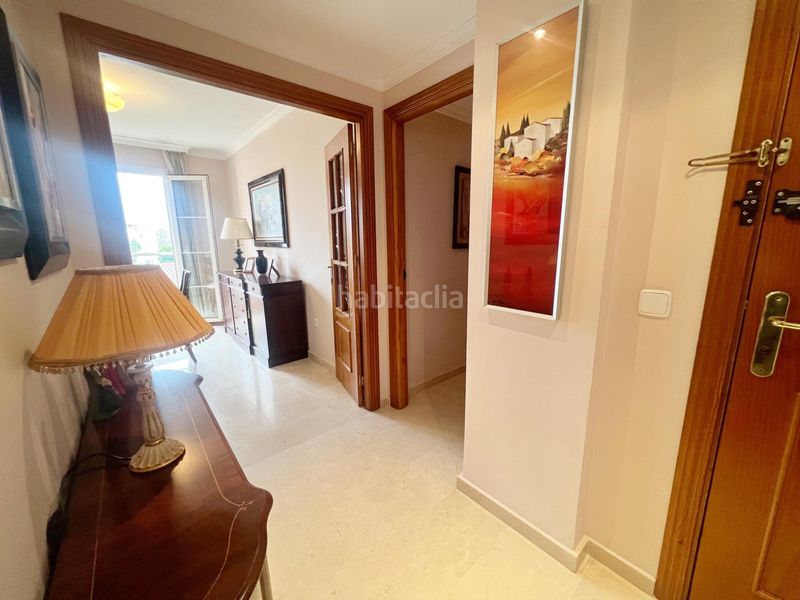 Foto c2bb7a77-12cb-41d8-ab5f-4ca63e453cff. Àtic amb aparcament piscina a Los Álamos Torremolinos