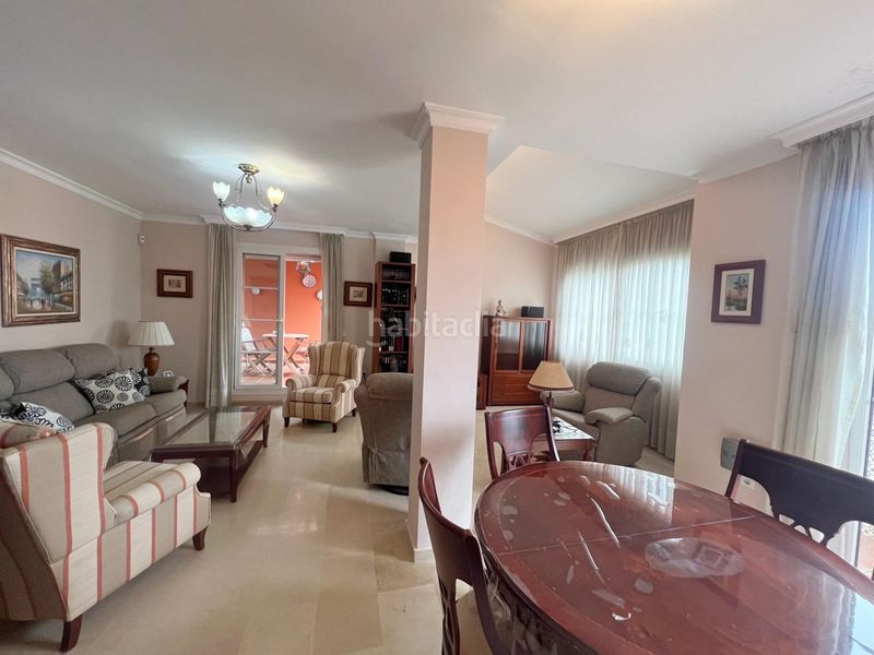 Foto ef0e4bc0-c012-4086-b9e3-abf2047b15ee. Àtic amb aparcament piscina a Los Álamos Torremolinos