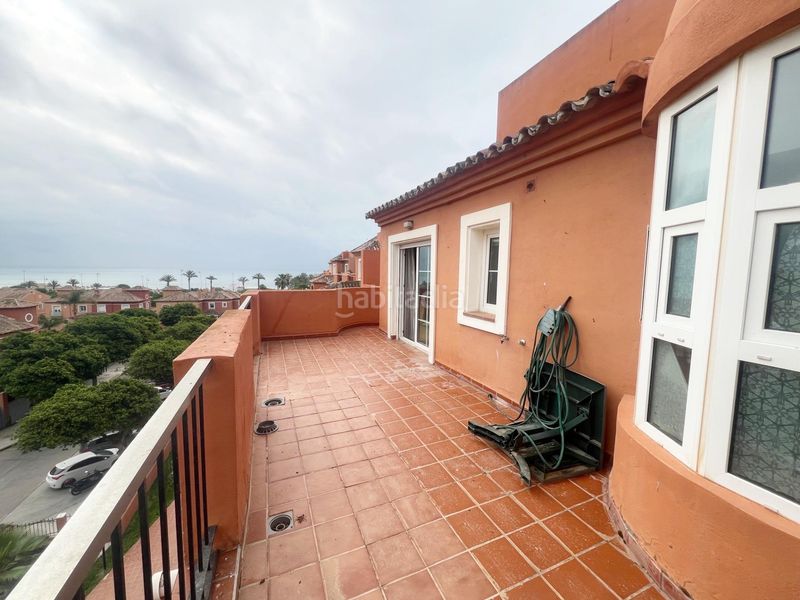 Foto f870fc54-c38f-41db-af98-d7a9b4fe5c4e. Àtic amb aparcament piscina a Los Álamos Torremolinos