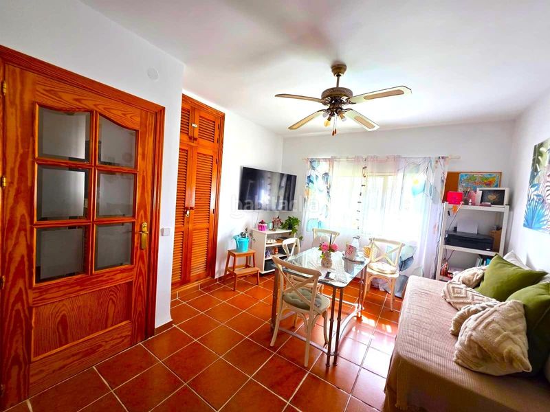 Foto e9b5a187-b689-4d09-ba44-16c3e96b4255. Apartament amb aparcament piscina a El Pinillo Torremolinos