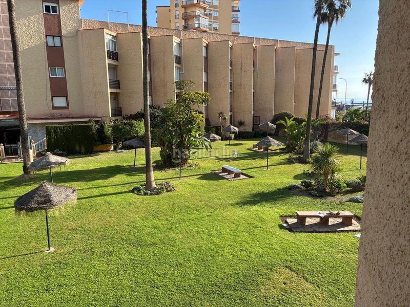 Foto cb2a7a71-56e2-4e5f-8de0-e450532338b9. Pis amb piscina a Playamar - Benyamina Torremolinos