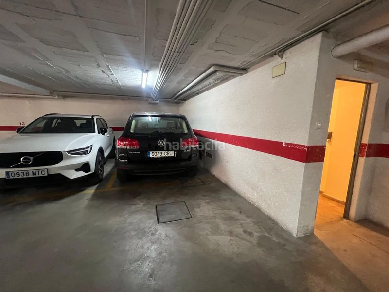 Foto a9ded426-bedb-4b8b-b76f-fff1b893f97a. Pis amb aparcament piscina a Miraflores del Palo Málaga