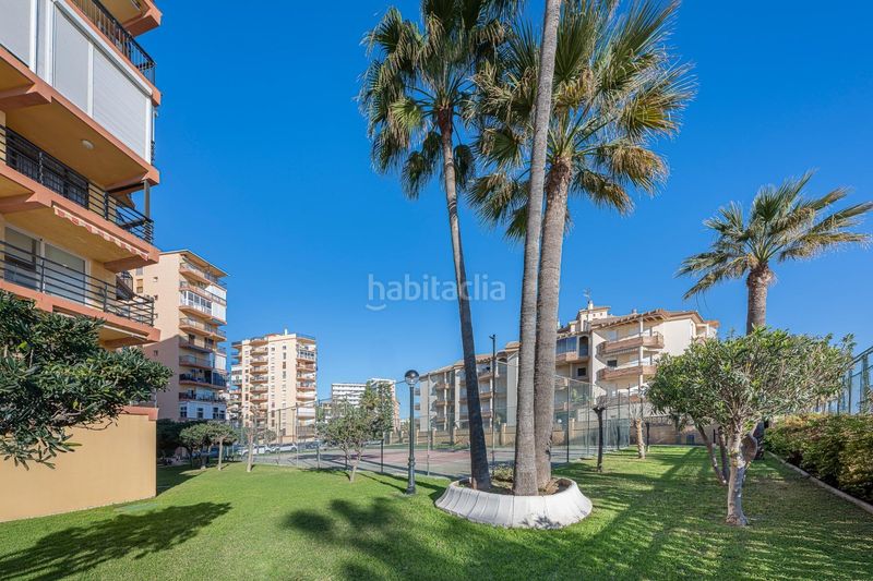 Foto f847c3f0-8c99-41cb-be91-f4efa10eb690. Pis amb calefacció aparcament piscina a Playamar - Benyamina Torremolinos