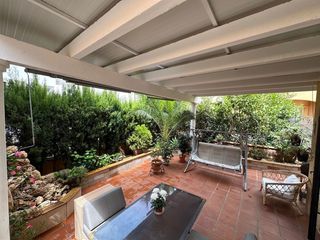Maison jumelée à Riviera del Sol. Chalet pareado exclusivo con jardín y solárium en riviera del so