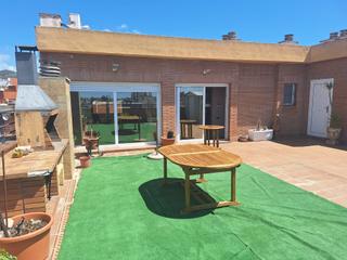 Dplex  Rambla de sant sebasti. Atico duplex muy luminoso en zona centro!