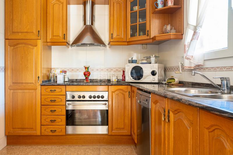 Foto 571f5f55-c3e2-481f-9e41-8c17ac1cb38f. Maison jumelée avec parking dans Font Verda Granollers