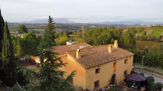 Casa  Carrer de les moreres. Oportunidad de magnifica masia en el peneds!!