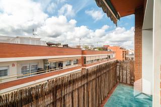 Appartement à Centre. Piso en venta en montmar de 3 habitaciones con balcón y aire aco