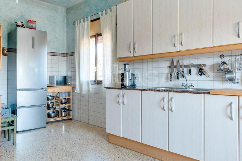 Foto 08edd317-ed5c-49cf-a649-7b9fc9332253. Casa con riscaldamento parcheggio in Canovelles