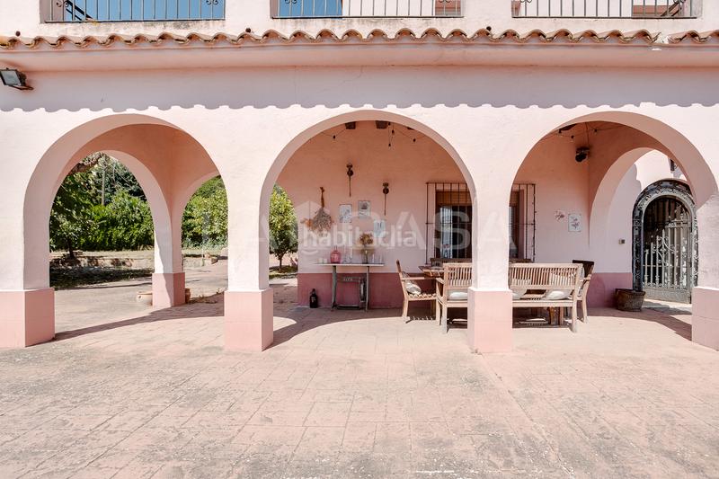 Foto 126397ab-2bdb-488f-949d-1fa3688537b0. Casa con riscaldamento parcheggio in Canovelles