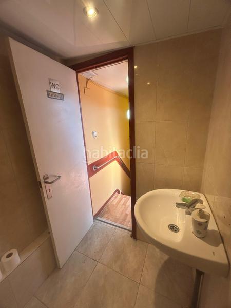 Foto 1558dd22-9d61-4df3-b891-9017f42c6af2. Piano terra in La Torrassa Hospitalet de Llobregat (L´)