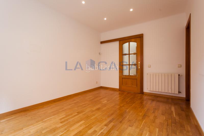 Foto 0bae79e8-9e9d-4368-93a8-796eed28feed. Piso en Carmel Barcelona