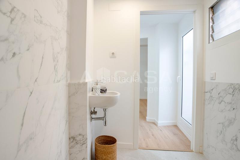 Foto c3e7d51c-7107-4941-8acf-4f00792fd4a9. Planta baja en Pubilla Cases Hospitalet de Llobregat (L´)