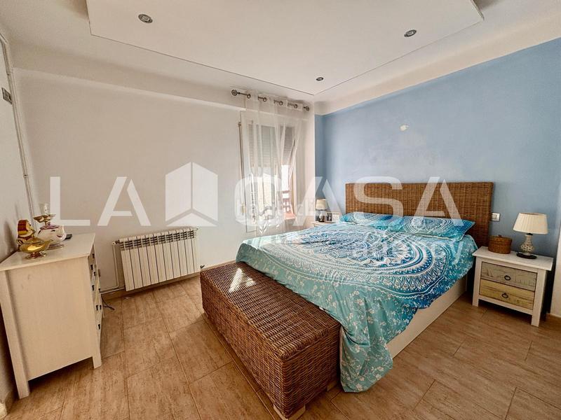 Foto a64deba7-320a-4639-ab6d-cfa0078108c5. Etagenwohnung in La Verneda - La Pau Barcelona