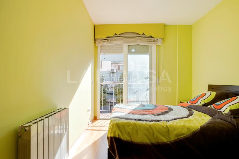 Foto 5a479cb0-27a5-4a76-b386-29f5c456e6f7. Appartamento con riscaldamento parcheggio in Fondo Santa Coloma de Gramenet