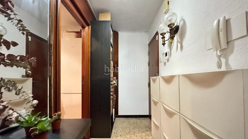 Foto f0d7dc12-cb15-430a-b21f-3b6295f4d5e2. Etagenwohnung in Can Vidalet Esplugues de Llobregat