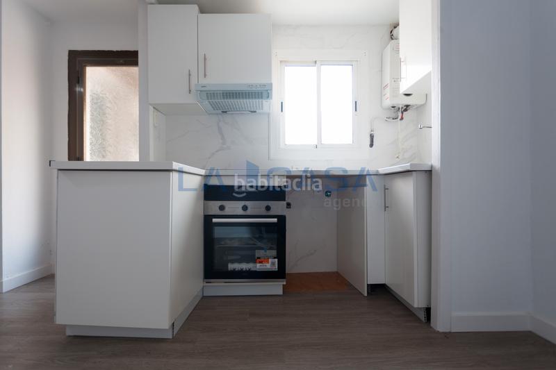 Foto 6101a298-f519-4ee2-9176-ff27e95c1193. Appartamento in La Florida Hospitalet de Llobregat (L´)