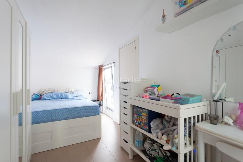 Foto 8d27a625-0ed9-46a7-9283-5fcd91e3967e. Zweistöckige wohnung in Ca n'Anglada Terrassa