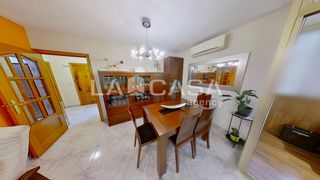 Appartement à La Verneda - La Pau