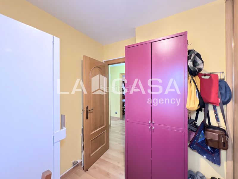 Foto 3956f6e5-0600-4e8b-928b-d2d26c783f49. Pis a Trinitat Vella Barcelona