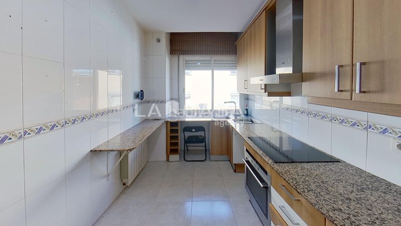 Foto 1aaf4c12-a9af-41e3-98c2-4c6f53264dd7. Àtic amb calefacció aparcament a Can Rull Sabadell