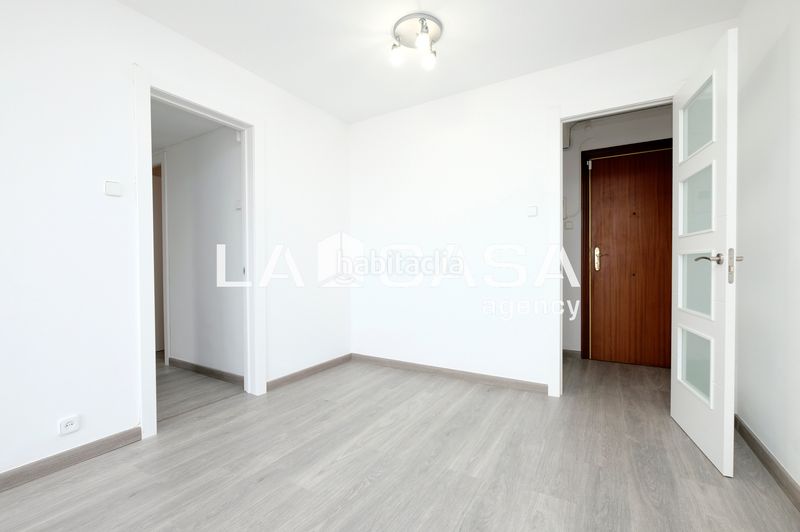 Foto 6bd38563-4f06-49e2-9613-e6762be2e788. Pis amb calefacció a Porta Barcelona