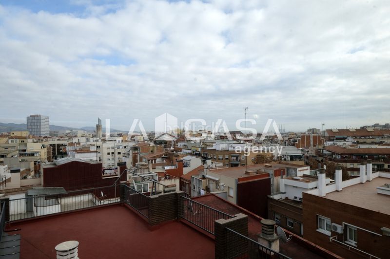 Foto c15e87f2-183f-4cab-9e7b-7b8061f5551a. Pis amb calefacció a Porta Barcelona