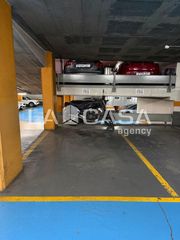 Car parking in Llefià
