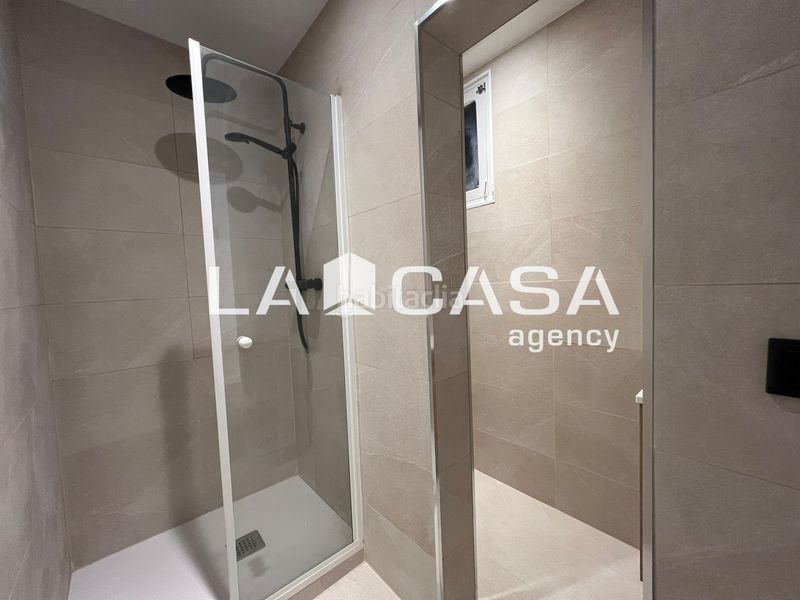 Foto a8e8de69-2671-45be-ae8b-80e66d67aa5e. Pis a Porta Barcelona